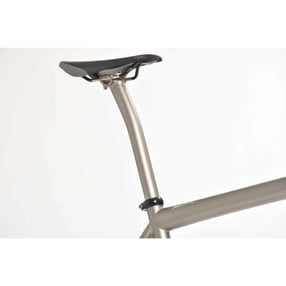 Zinn cycles seat post with saddle